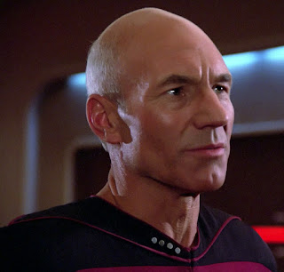 Early TNG jumpsuit piping curvature Early TNG jumpsuit piping curvature