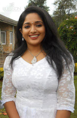 Navel Curves, Anaika Soti Navel Curves, Anaika Soti