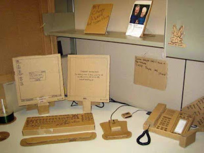 Basteln mit Pappe - lustiges Büro Basteln mit Pappe - lustiges Büro