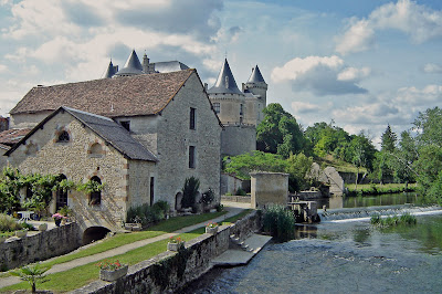 French Village Diaries arriving in Poitou-Charentes Verteuil-sur-Charente