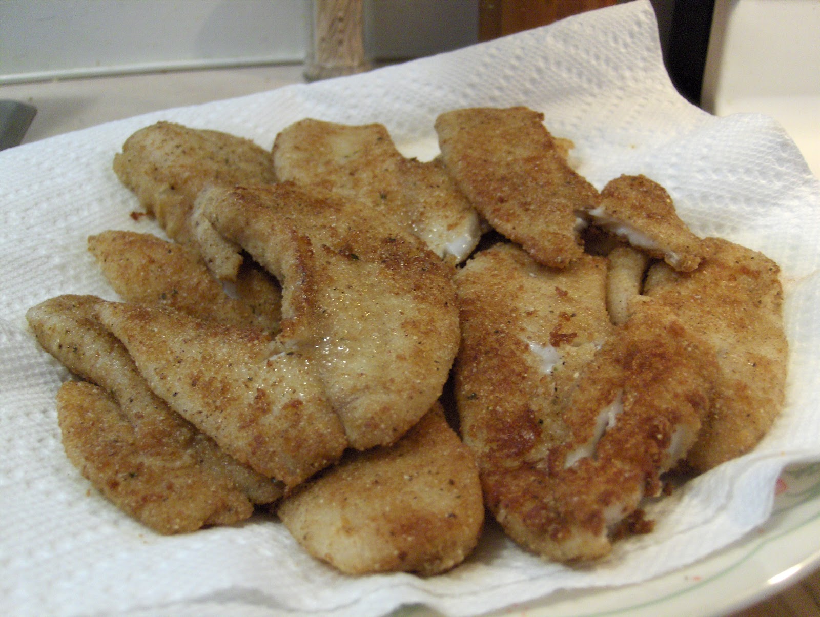Diab2Cook Fried Crappie Fillets w/ Cornbread Cakes, Green Beans and