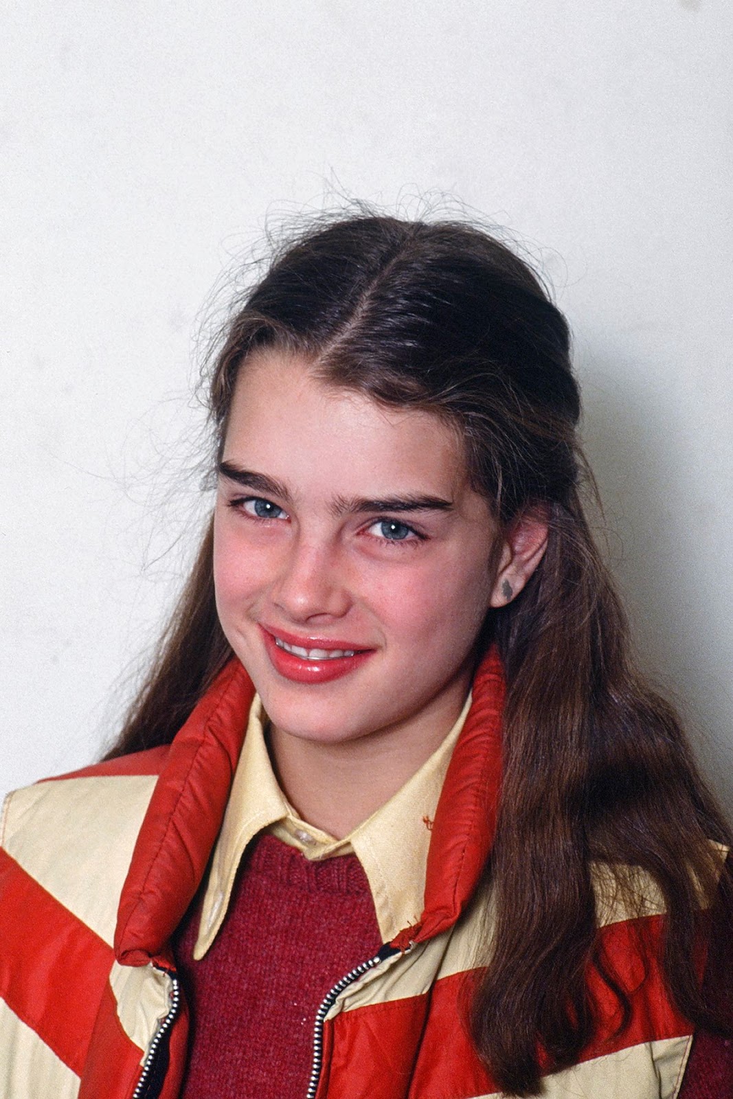 Rare And Beautiful Photos Of Teenaged American Actress And Model Brooke