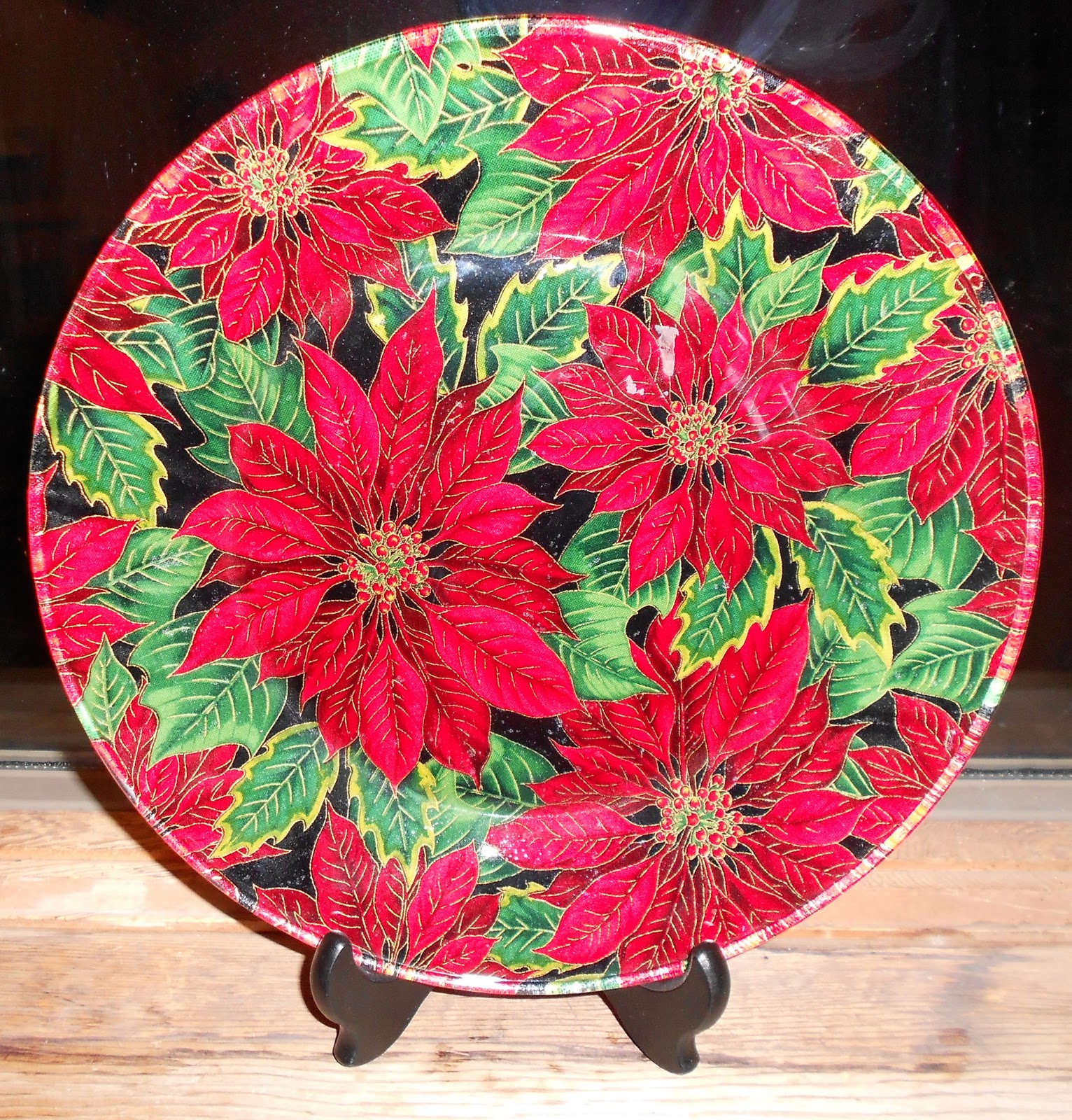 Babycakes Crafts Holiday Decoupage Plates