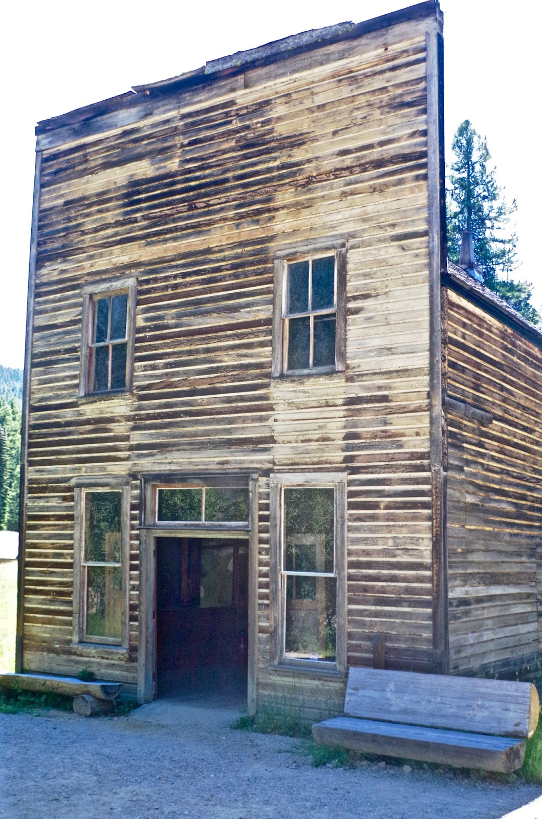 Champagne Wishes and RV Dreams The Story of Montana's Best