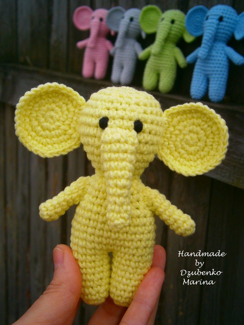 Crochet elephant amigurumi pattern