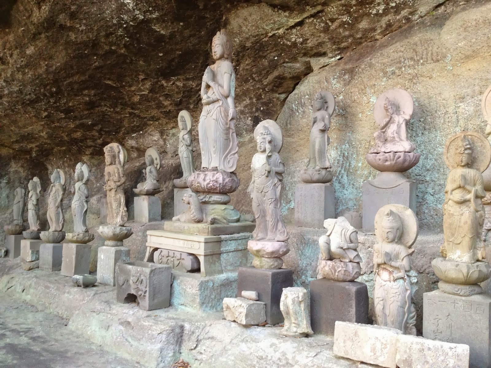 Chaos and Kanji A Hike On Nokogiriyama Japan's Largest Carved Buddha