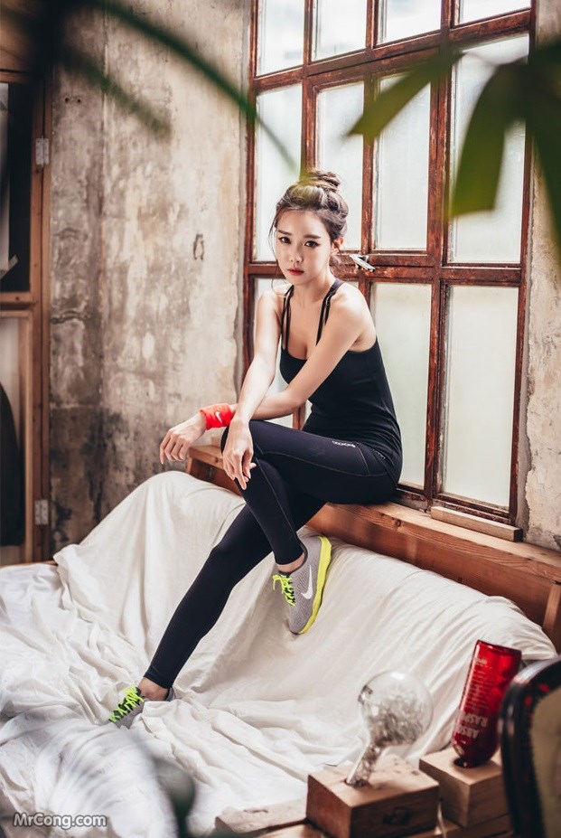 Beautiful Yoon Ae Ji poses glamor in gym fashion photos (56 photos) photo 3-2