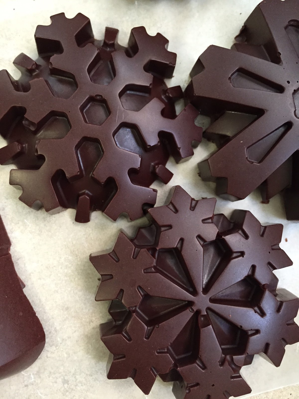 The Ultimate Chocolate Blog: Using Cacao Nibs to Make Chocolate at Home