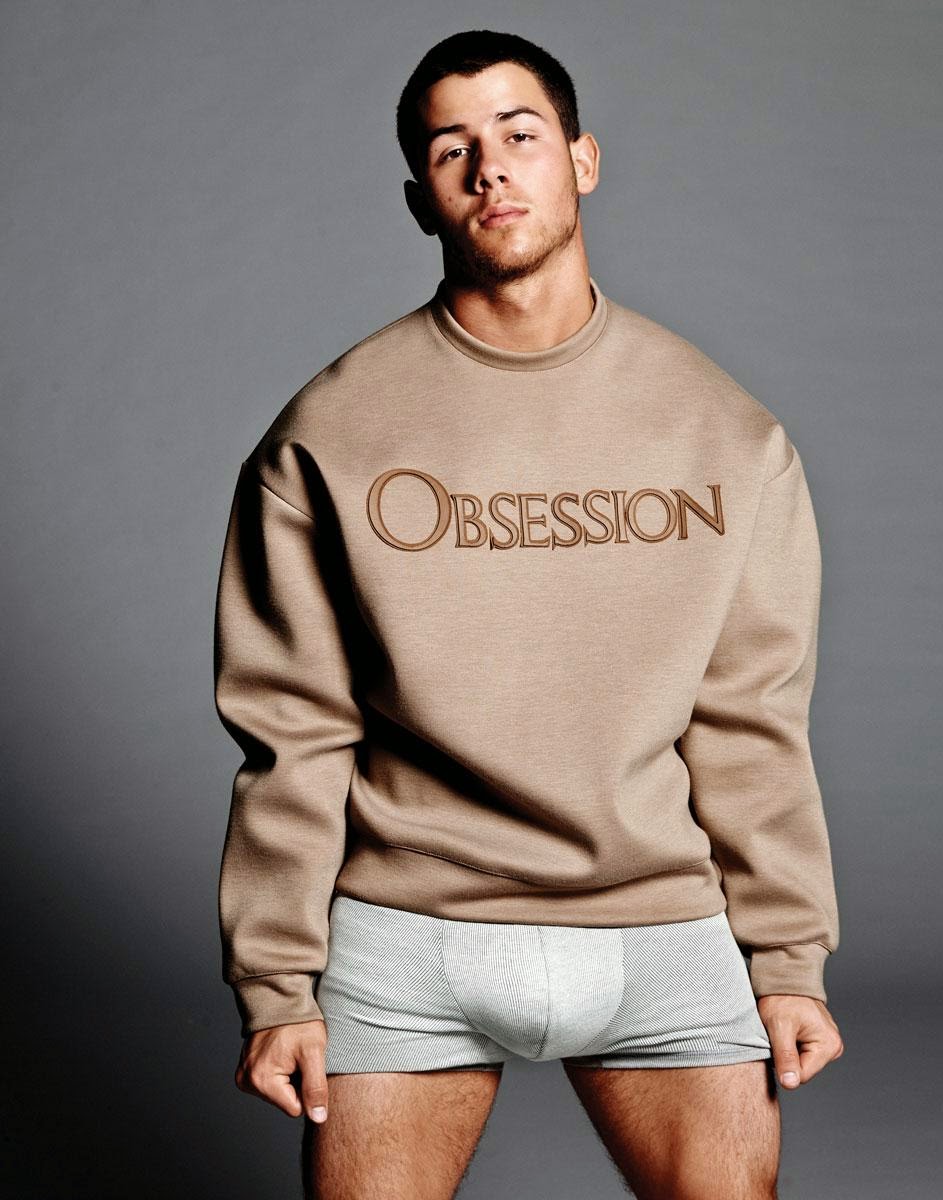 Nick Jonas Shirtless Grabs Himself And Shows Butt Crack nick-jonas-shirtless-grabs-himself-and-shows-butt-crack