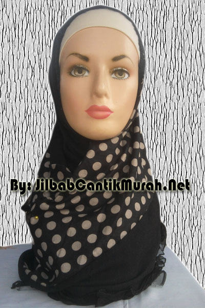 Panduan Lengkap Memilih dan Membeli Jilbab Online: Dari Toko Terpercaya hingga Tips Berburu Diskon
