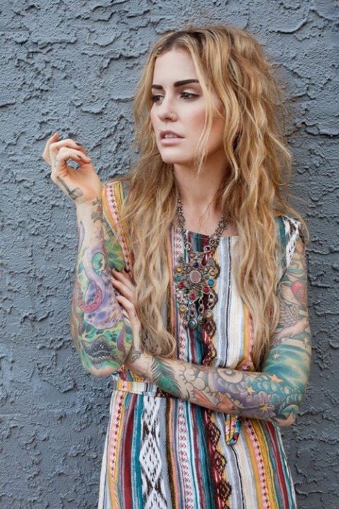 World's Most Popular Tattoo For Female: Female Tattoos Pics and Quotes