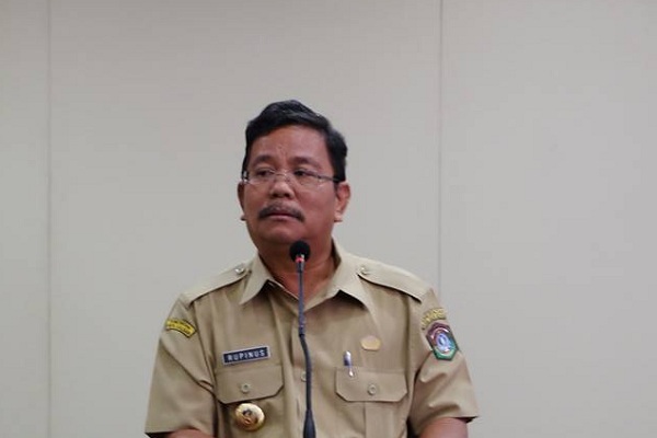 Begini Tanggapan Bupati Sekadau Terkait Aduan Warga Cupang Gading Begini Tanggapan Bupati Sekadau Terkait Aduan Warga Cupang Gading