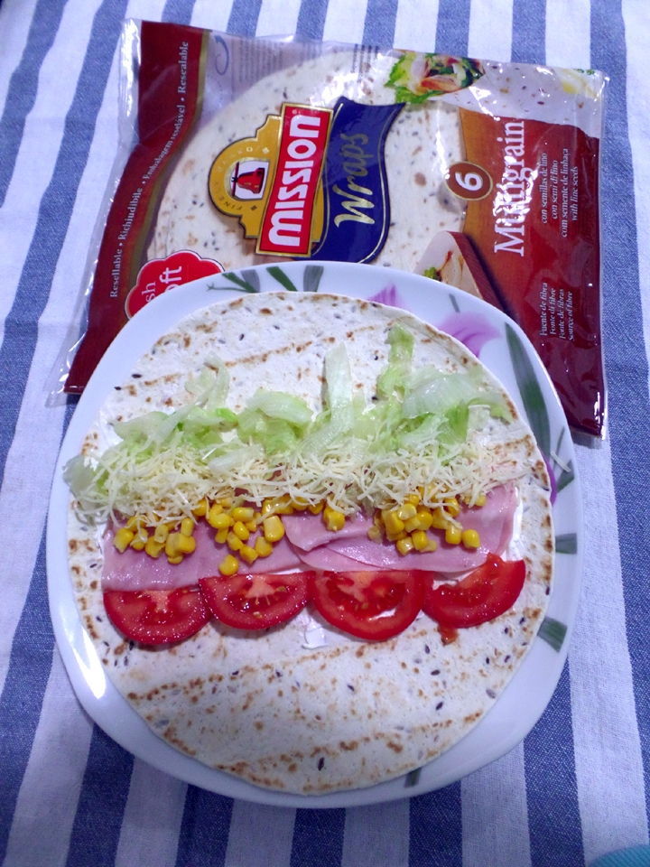 Wraps de jamón, queso y ensalada. Recetas de anansies