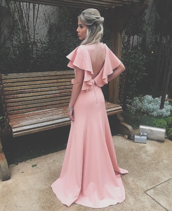 vestido de festa rosa casamento ao ar livre