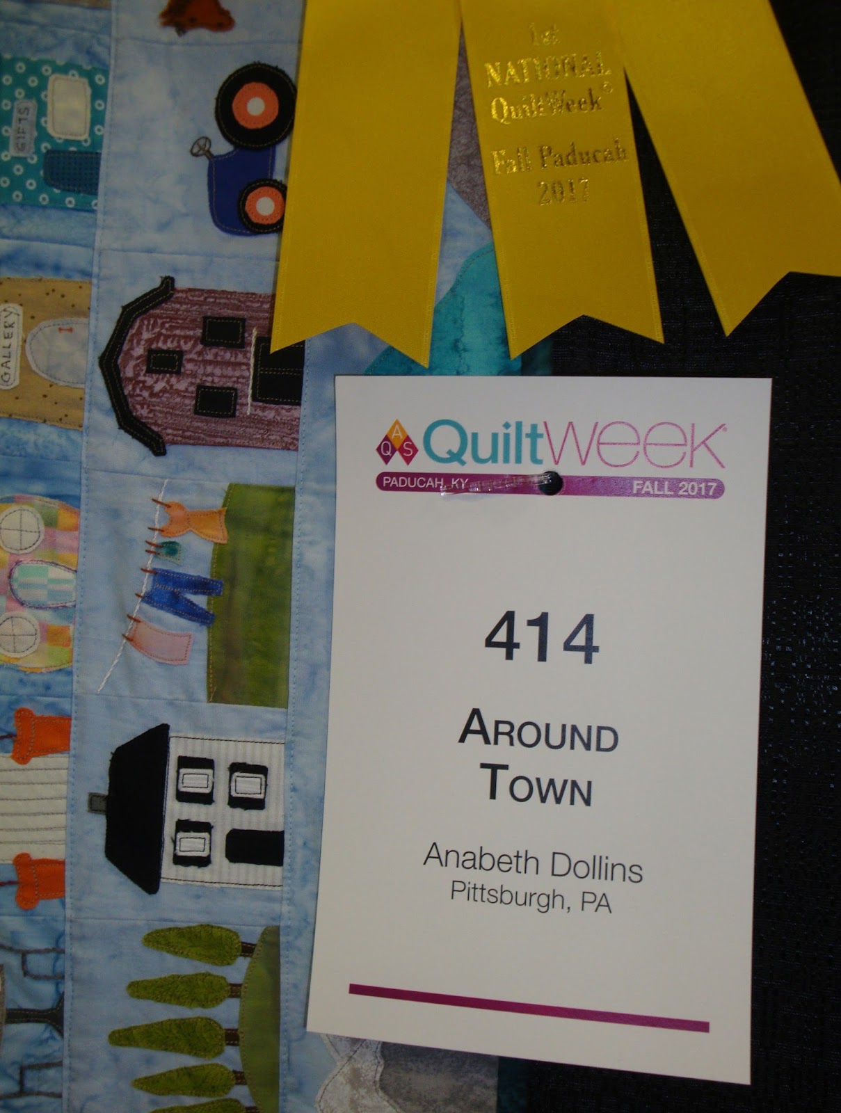 FABRIC THERAPY Pictures from the AQS Fall Paducah Quilt Show...