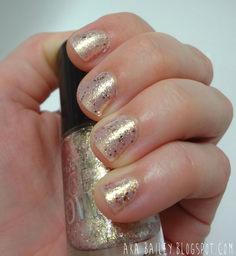 Gilded Rose from Maybelline Color Show nail polish