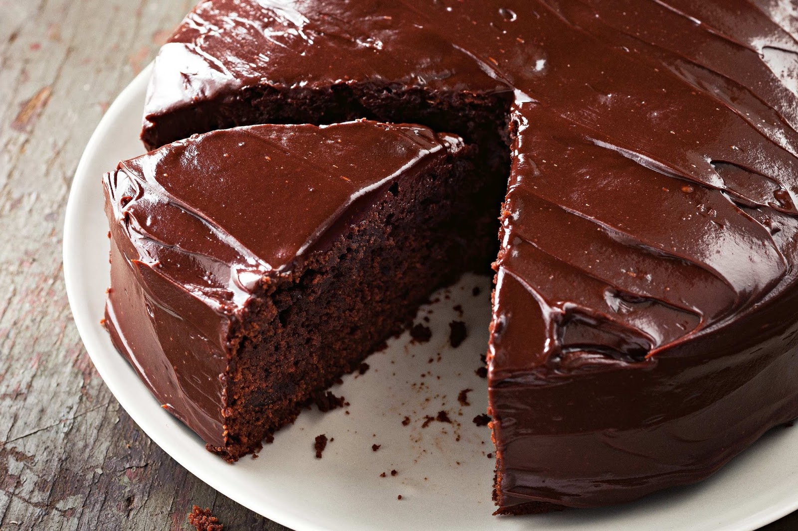 Mary Berry Chocolate Cake With Ganache Icing
