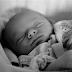 ¿Por qué los bebes de Finlandia duermen en cajas de cartón?