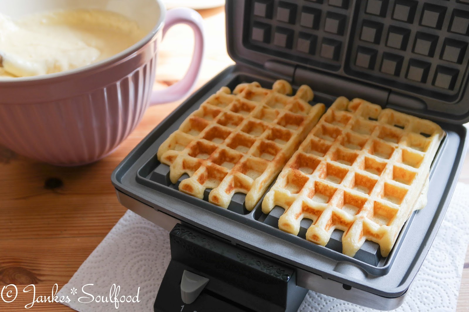 Jankes*Soulfood English Breakfast Waffles mit Baked Beans