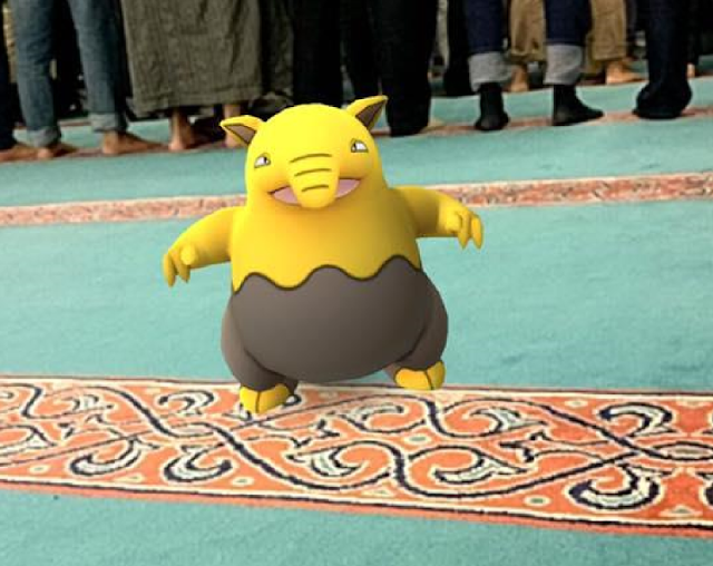 Gamers Ini Kunjungi Masjid Hanya untuk Tangkap Pokemon! Hmmmm….