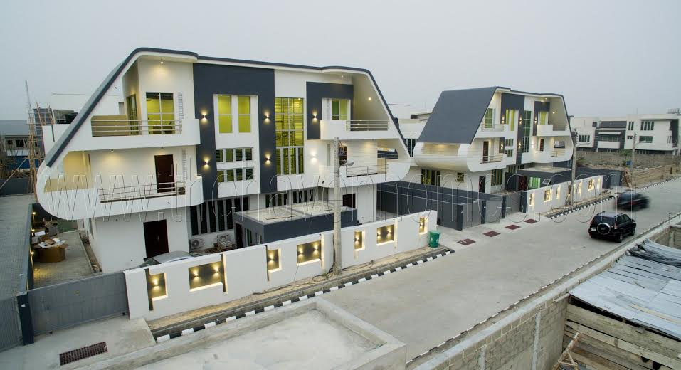 See The Estate In Lekki Where 2face Idibia Was Honored (photos