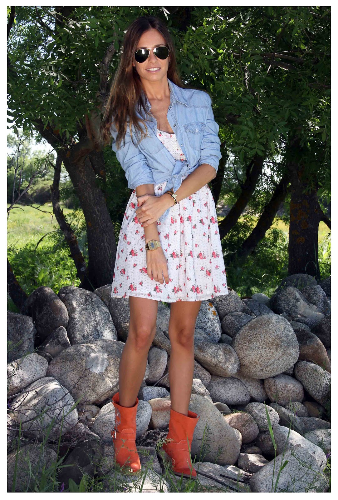 Denim with floral dress! | Marta Carriedo
