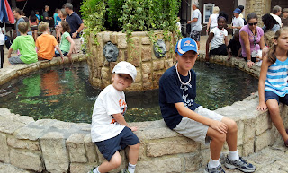 Busch Gardens Fountain