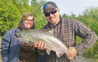 Rogue-river-salmon-fishing