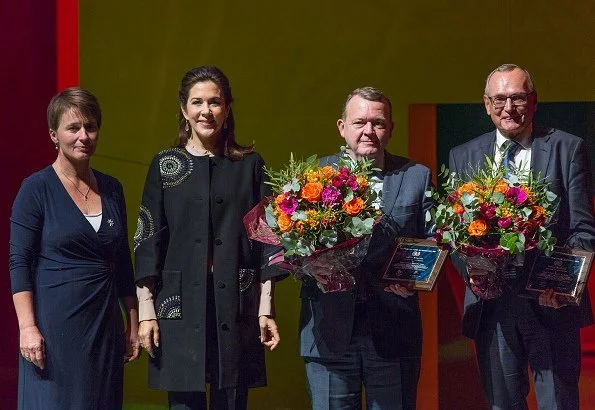 Crown Princess Mary wore YDE Coat from Spring Summer 2016. Crown Princess Mary, Prime Minister Lars Løkke Rasmussen and Bent Hansen