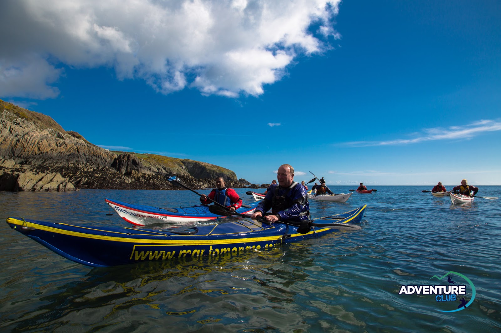 Adventurous Experiences Blog kayaking with seals...