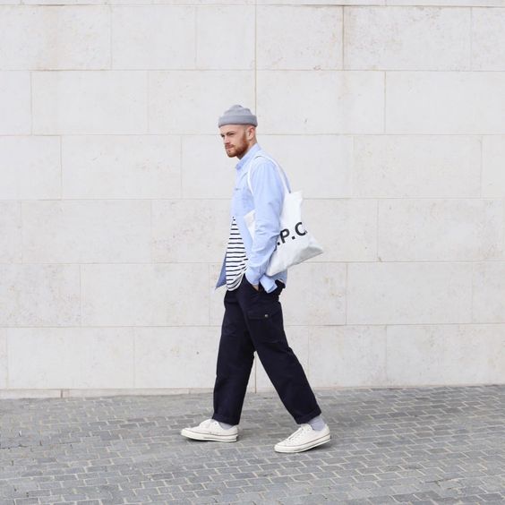Totebags: as bolsas que estão se tornando um hit do street style masculino Totebags: as bolsas que estão se tornando um hit do street style masculino
