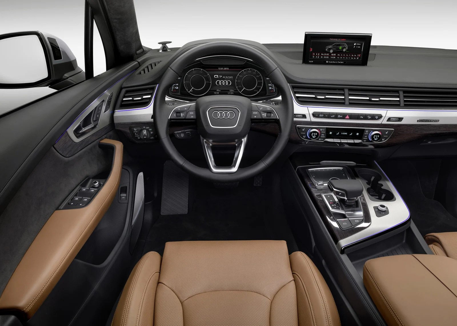 Audi ra mắt Q7 E-Tron 3.0TDI