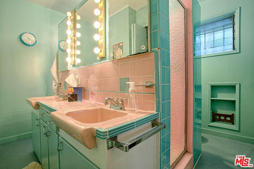 Mid Century Modern Pink Bathroom