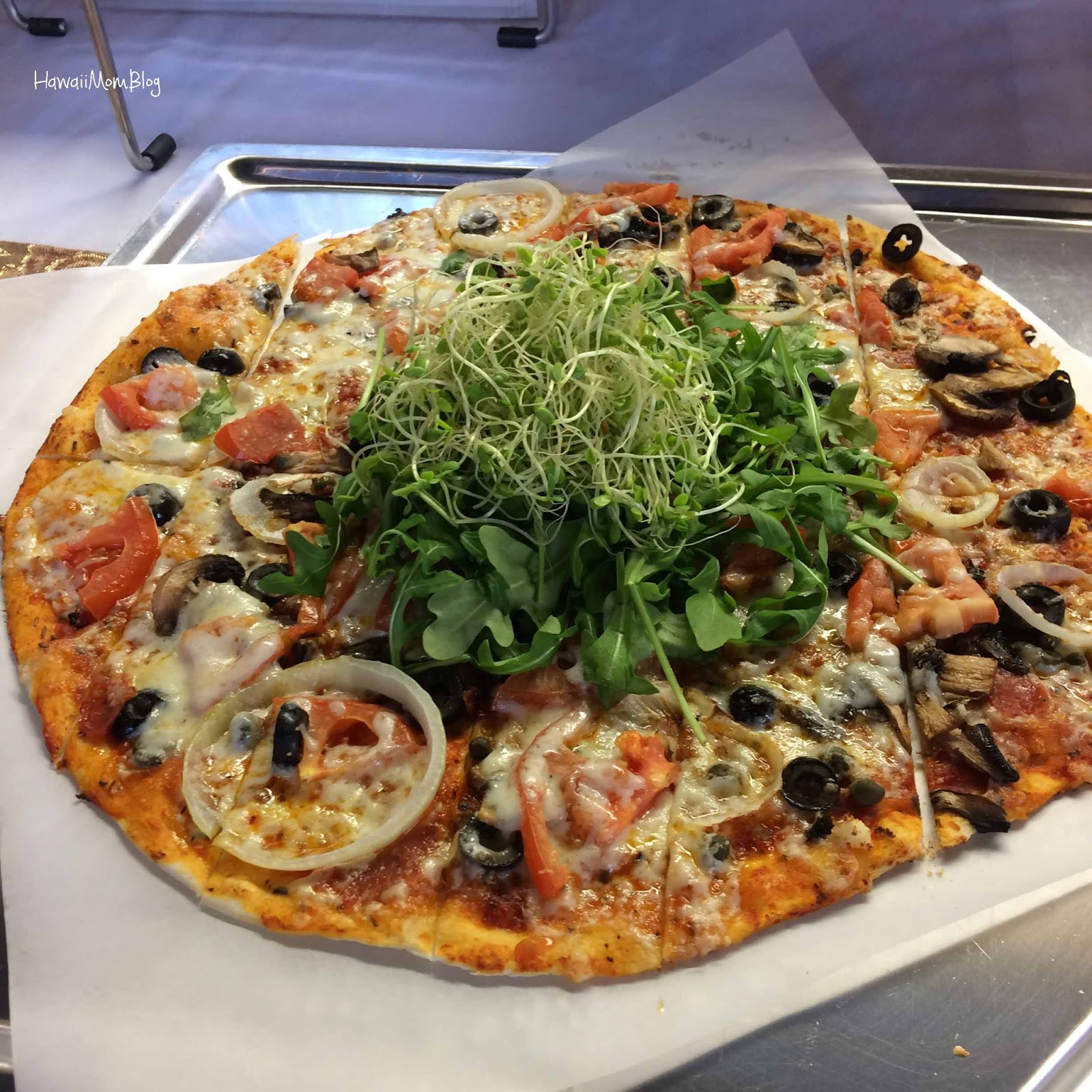 Hawaii Mom Blog Yellow Cab Pizza Co Hawaii hawaii-mom-blog-yellow-cab-pizza-co-hawaii
