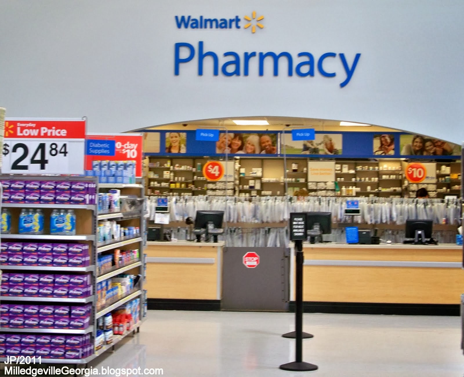 Apoteker Peduli Sarana dan Prasarana Apotek