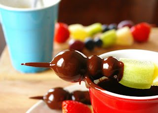 owoce w czekoladzie