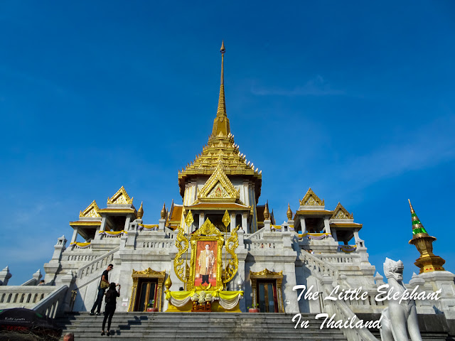 Wat Traimit in Bangkok, Thailand Wat Traimit in Bangkok, Thailand