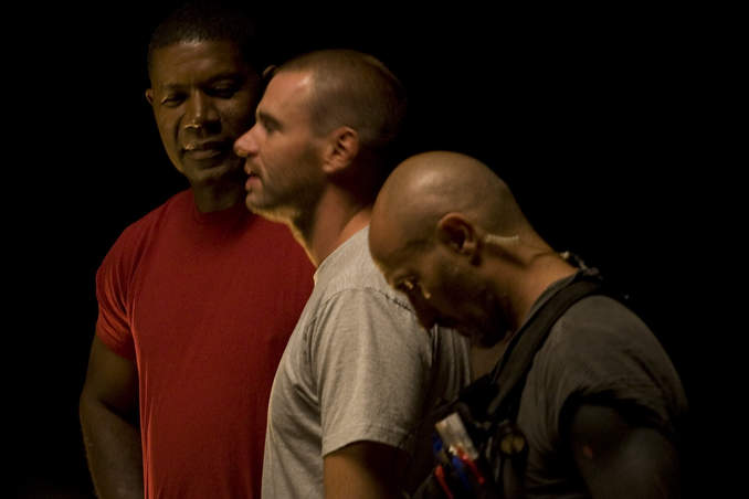 Krystina Dizayas Blog: dennis haysbert hd