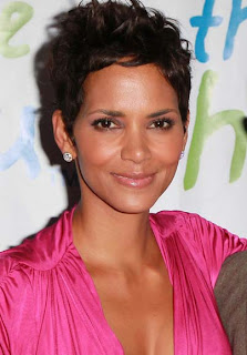 Halle Berry to be honoured for fragrance