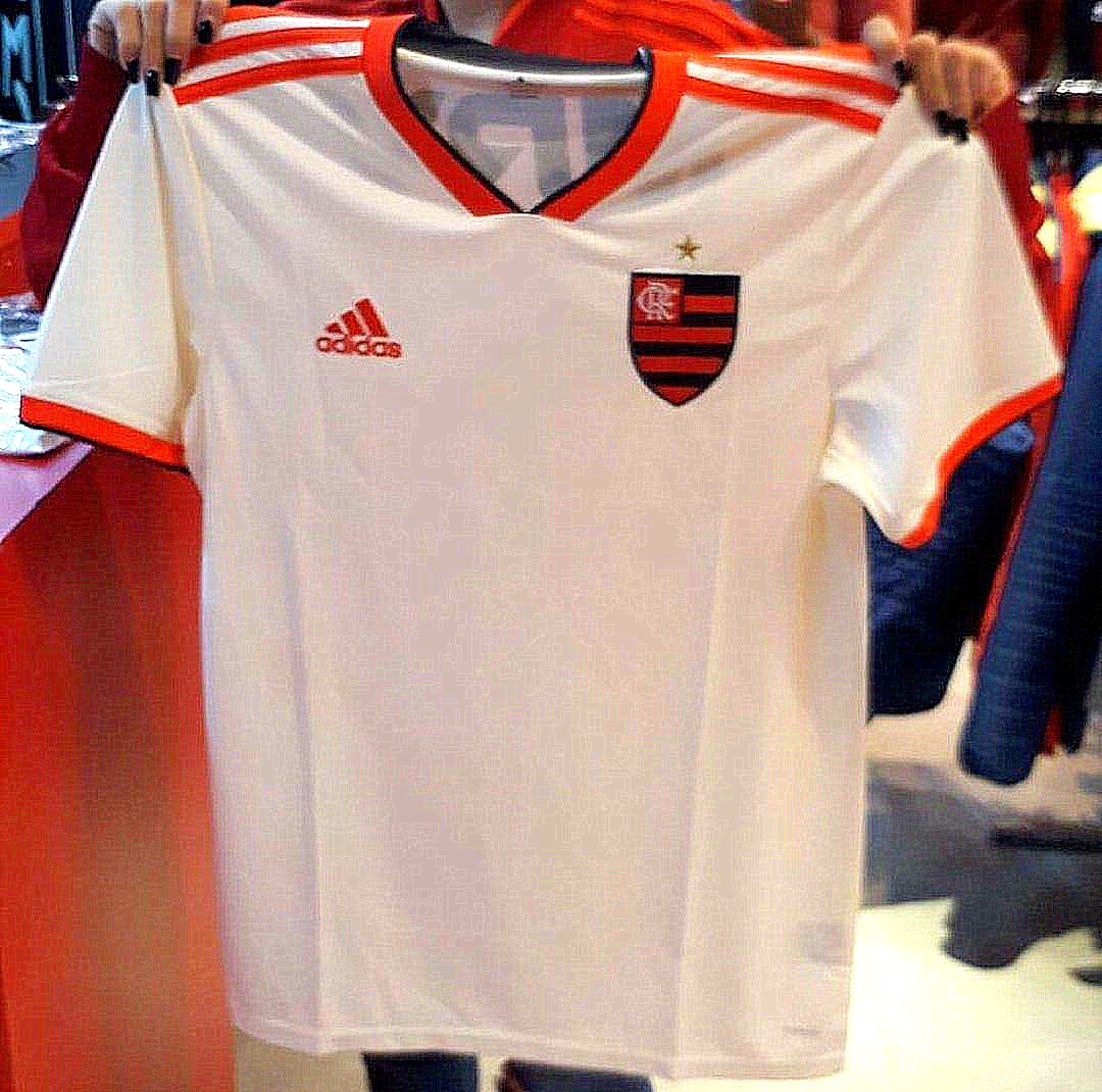 Vaza nova camisa branca do Flamengo 2018/2019 Flamengo Resenha Vaza nova camisa branca do Flamengo 2018/2019 Flamengo Resenha