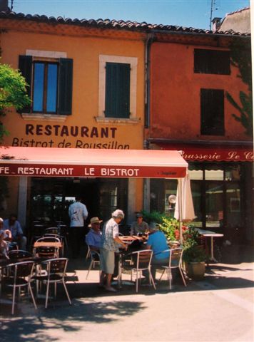 Cafe in Roussillon