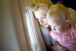 Los pros y los contras de viajar con niños pequeños Los pros y los contras de viajar con niños pequeños