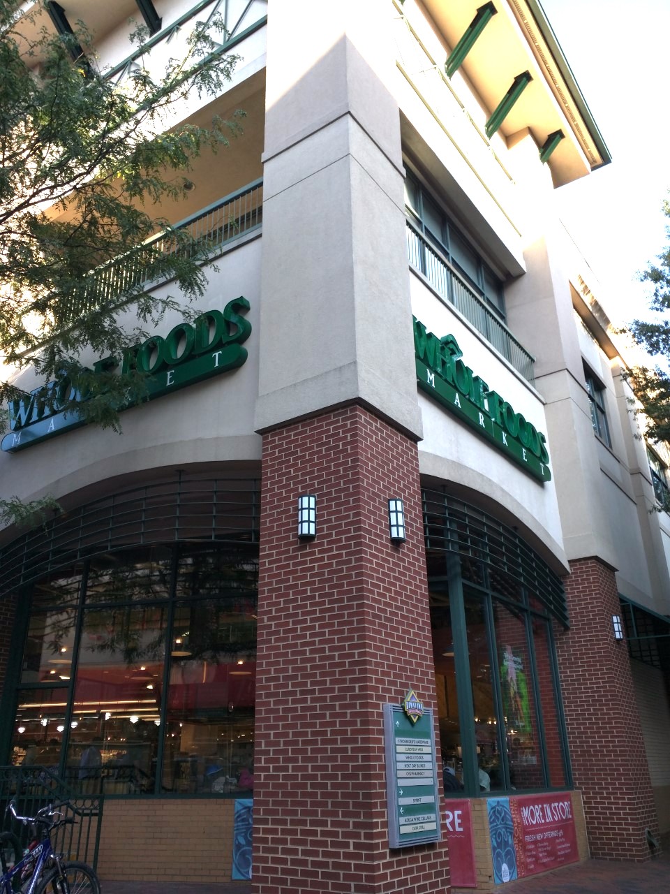 East MoCo Signs of Amazon at Silver Spring Whole Foods (Photos)