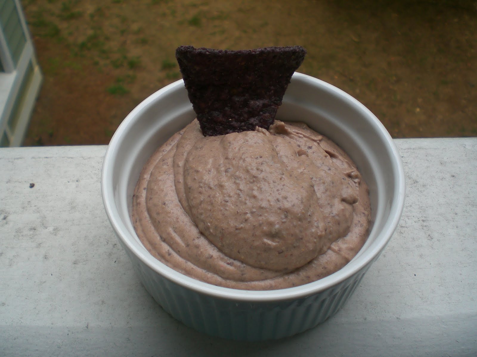 The Big Personality of a Little Vegan Black Bean Hummus