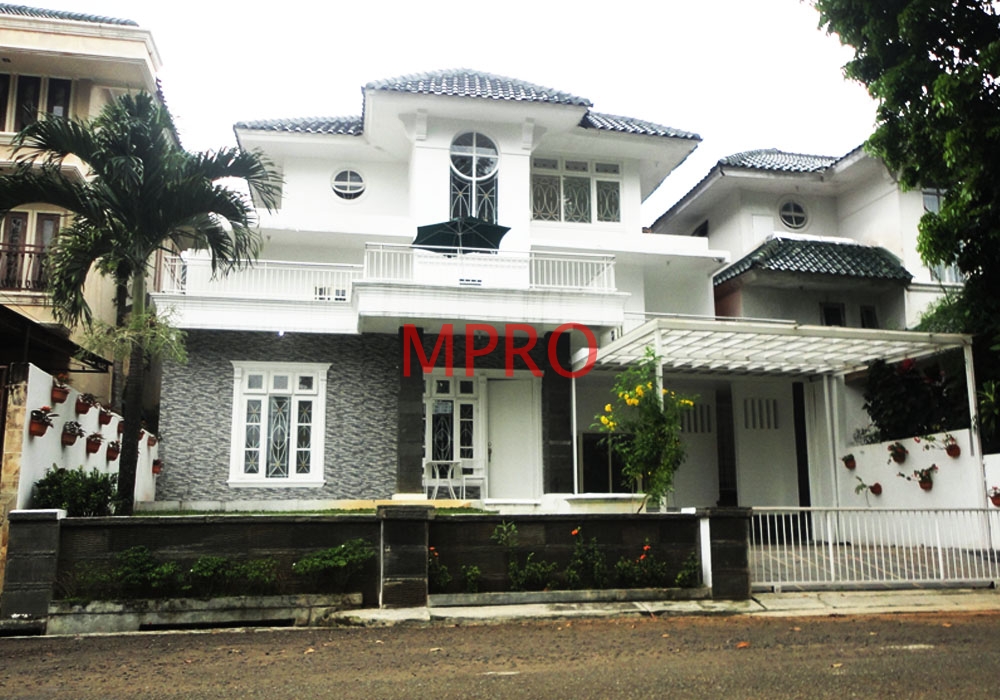 Rp. 2.700.000.000 Rumah Siap Huni Bukit Golf Hijau Sentul City  Rumah
