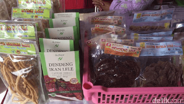 Camilan daging lele Camilan berbahan dasar daging lele