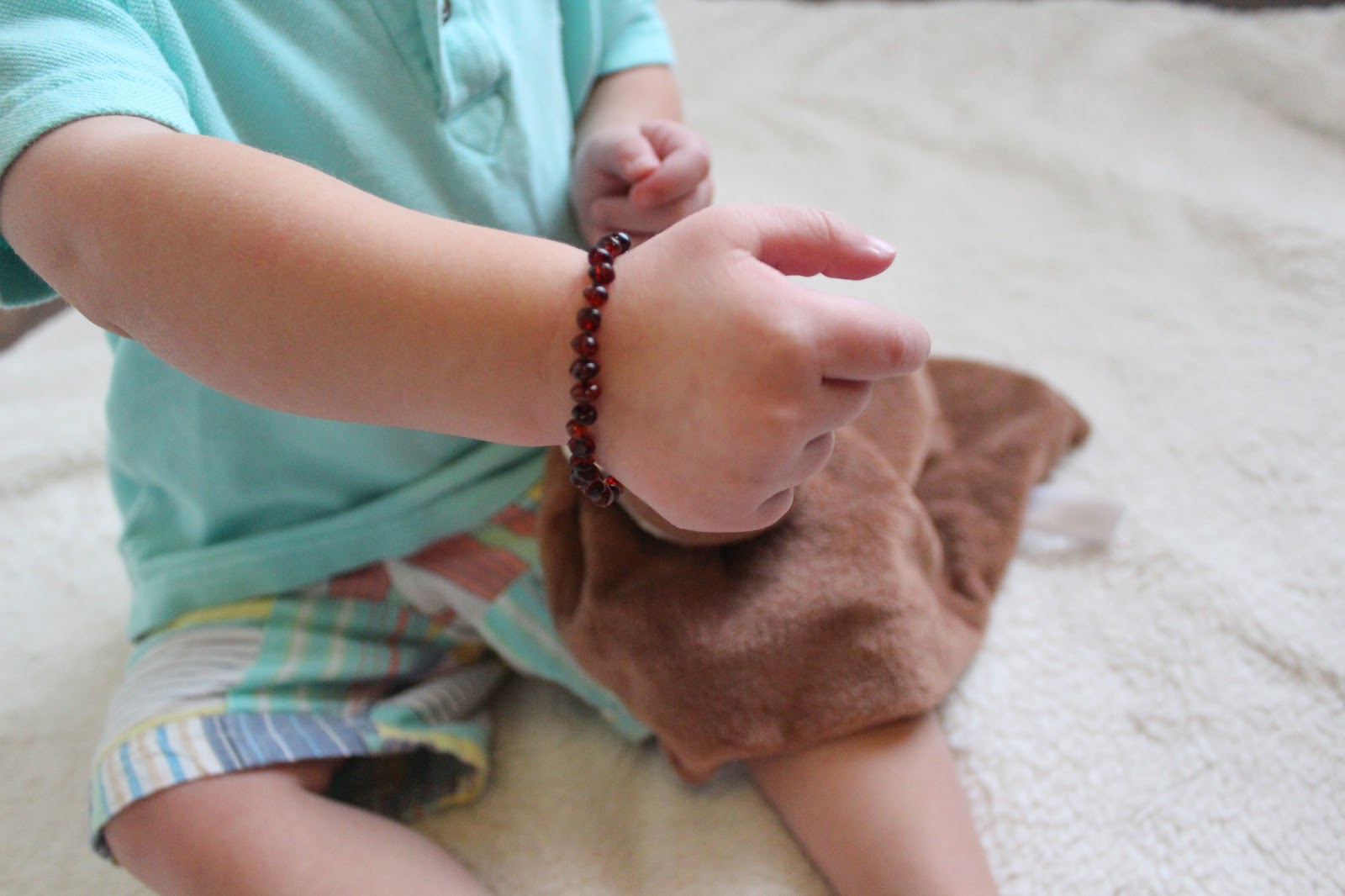 ALVABABY Blog Alva Baby teething bracelet or necklace