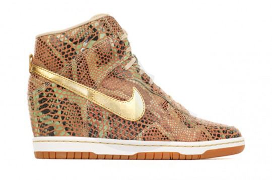 Nike Linen & Gold Year of the Snake - Campus Mercante