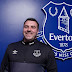 David Unsworth masih bisa memegang pekerjaan Everton