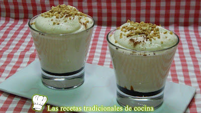 Receta fácil de mousse cremosos de turrón postre Navideño